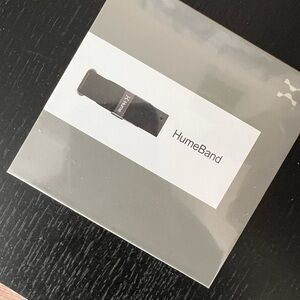 Black Hume Fitness Band NWT